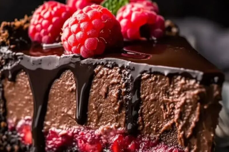Dark Chocolate Raspberry Cheesecake
