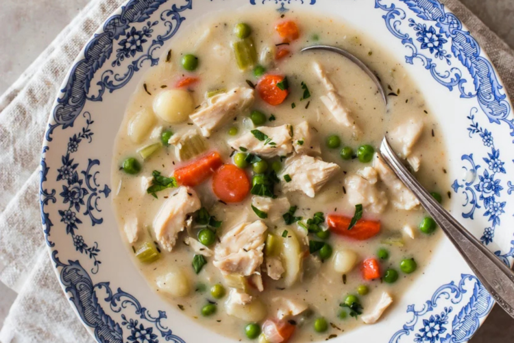 Creamy Chicken Gnocchi Soup